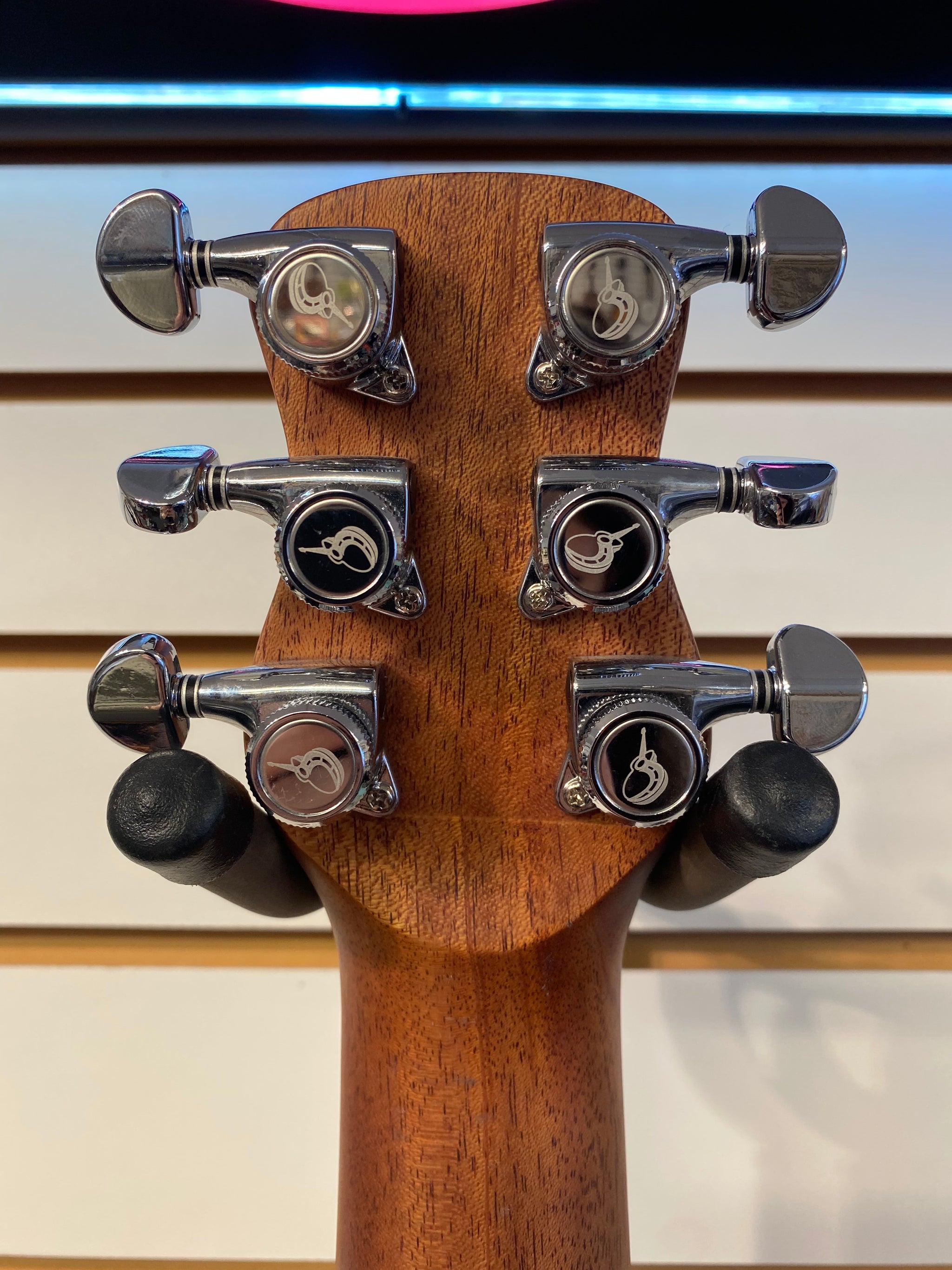 Journey® OF422 Acoustic-Electric Travel Guitar w/ Carryon Bag 9047