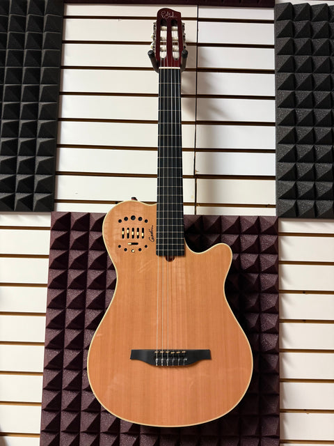 Godin MultiAC Grand Concert Deluxe SF with Gig Bag