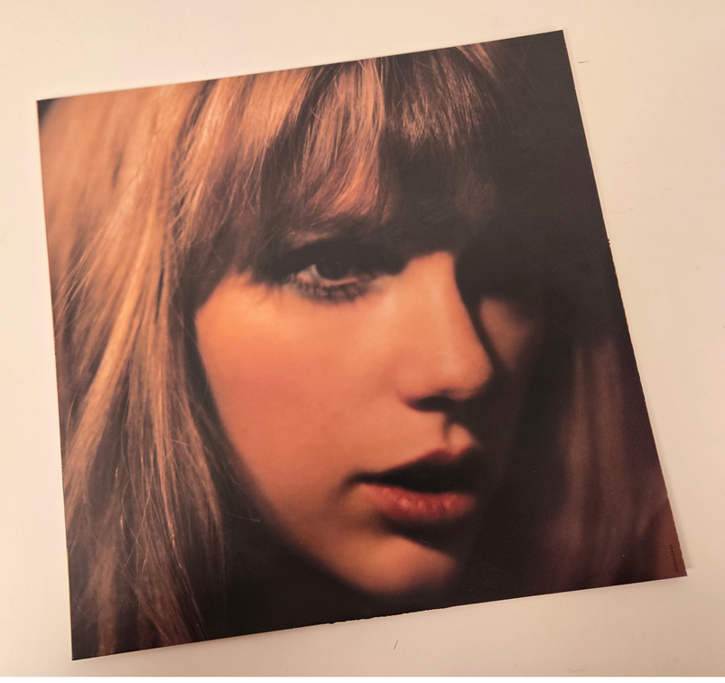 Taylor Swift – Midnights (Limited China Exclusive Moonstone Blue Vinyl Edition)