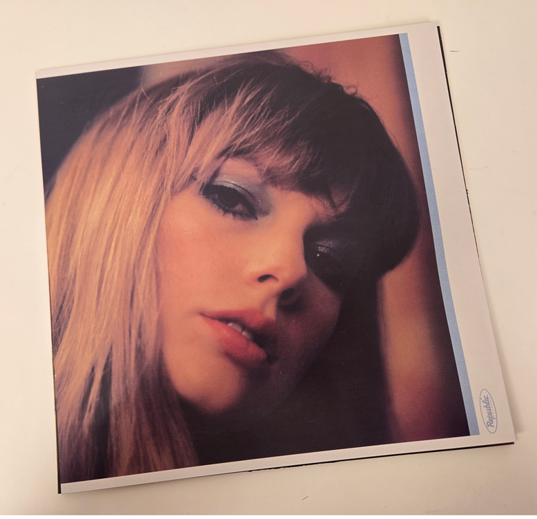 Taylor Swift – Midnights (Limited China Exclusive Moonstone Blue Vinyl Edition)