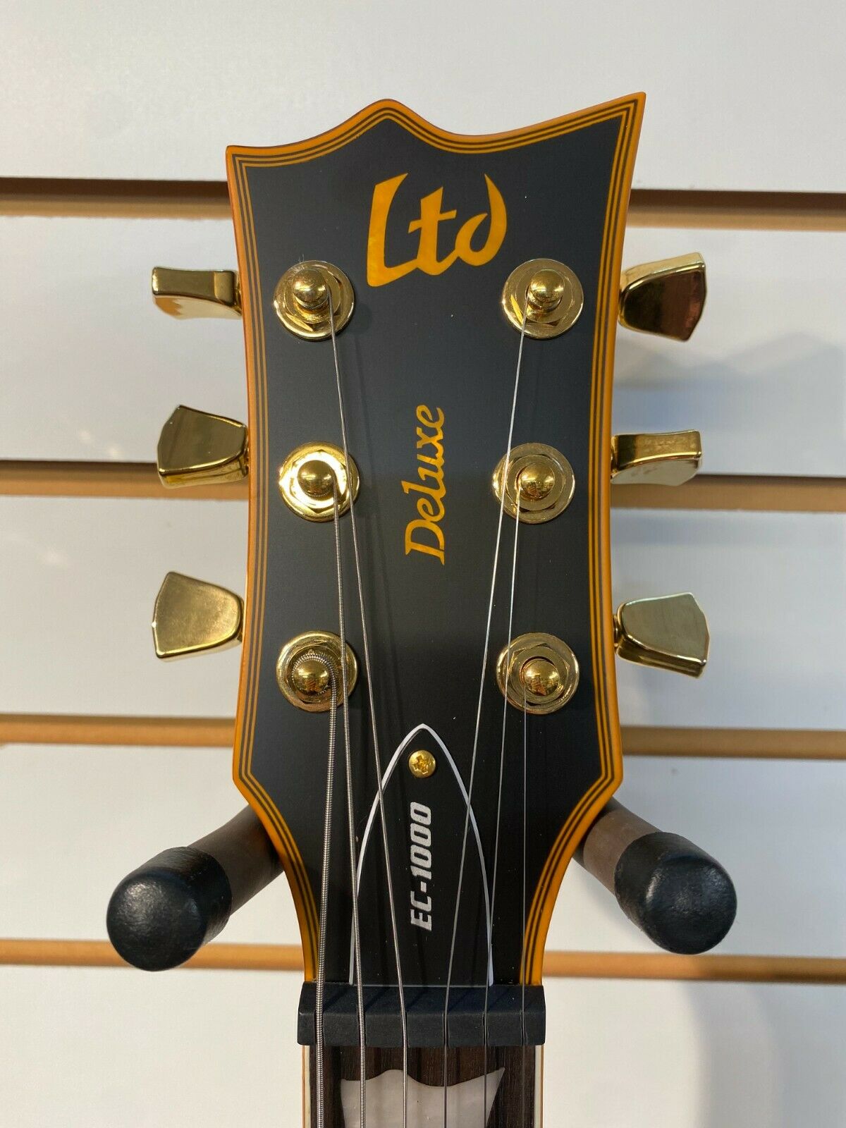 ESP/LTD EC-1000 Deluxe Electric Guitar - Vintage Black